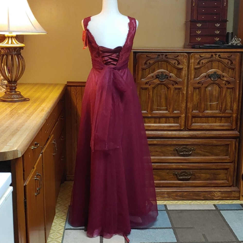 Yishaer 🆕 Bridesmaids Laced Up Back Dress No Size Tag